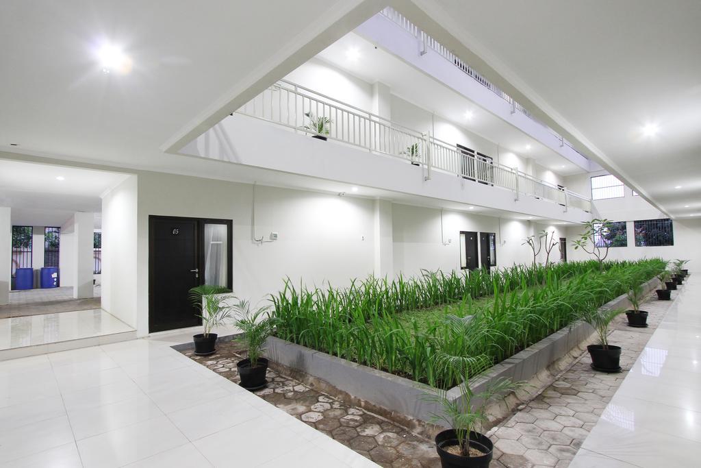 D'Paragon Bukit Sari Semarang Eksteriør bilde